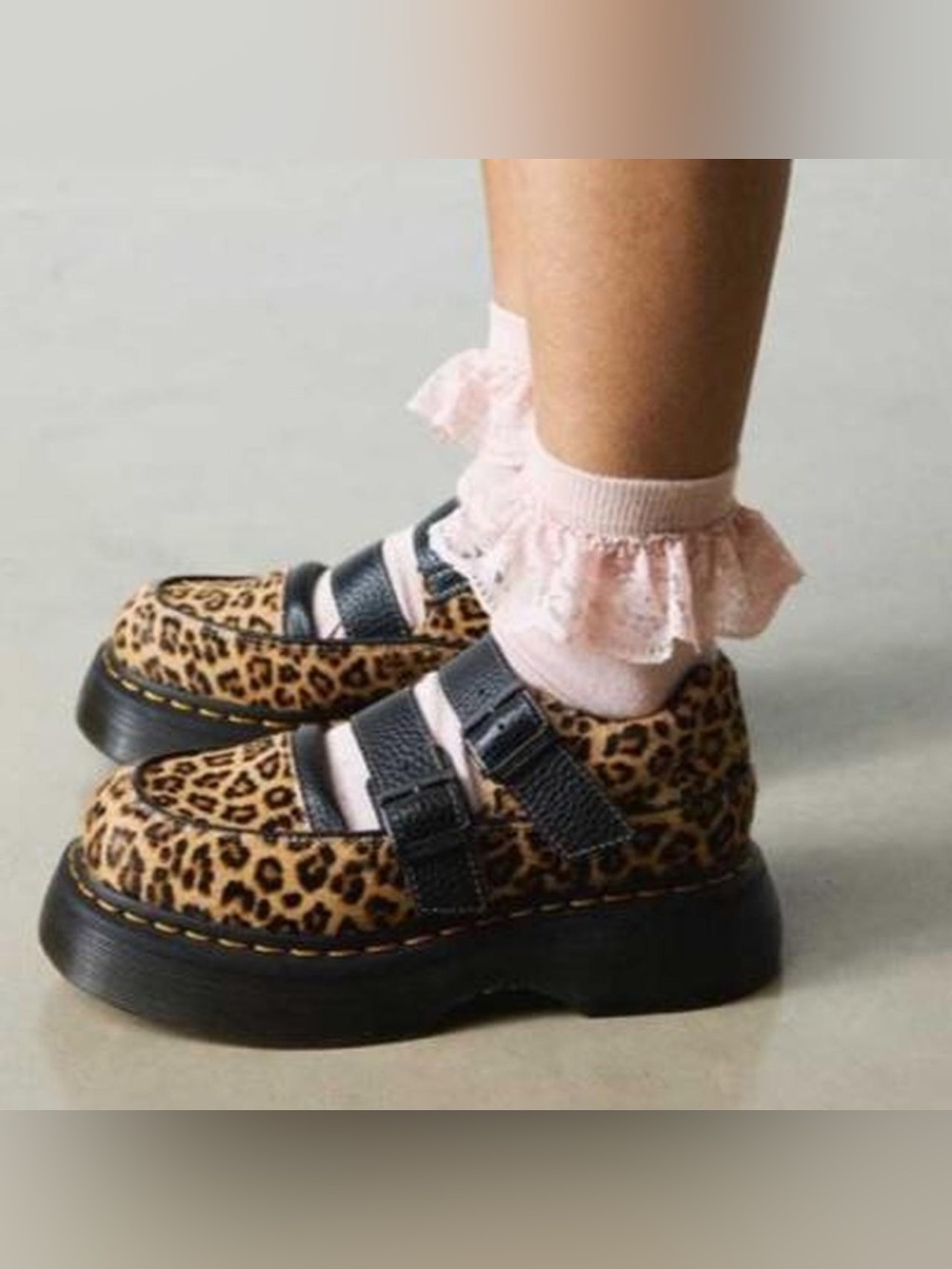 Dr Martens BUZZ LEOPARD
MARY JANE SHOES size 9